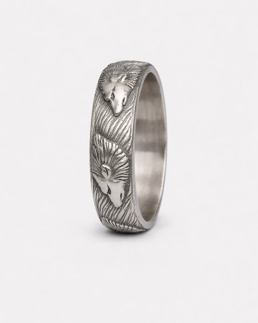 Vintage Wolf Band Ring