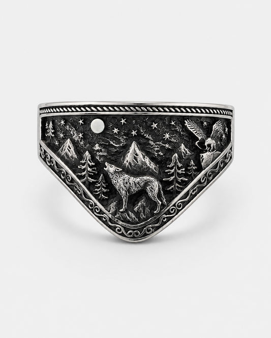 The Lunar Howl Ring