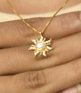 Pearl Sun Gold pendant