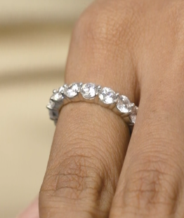 Diamond Studded Band Ring