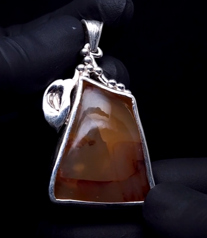 Abrar Gemstone Pendant