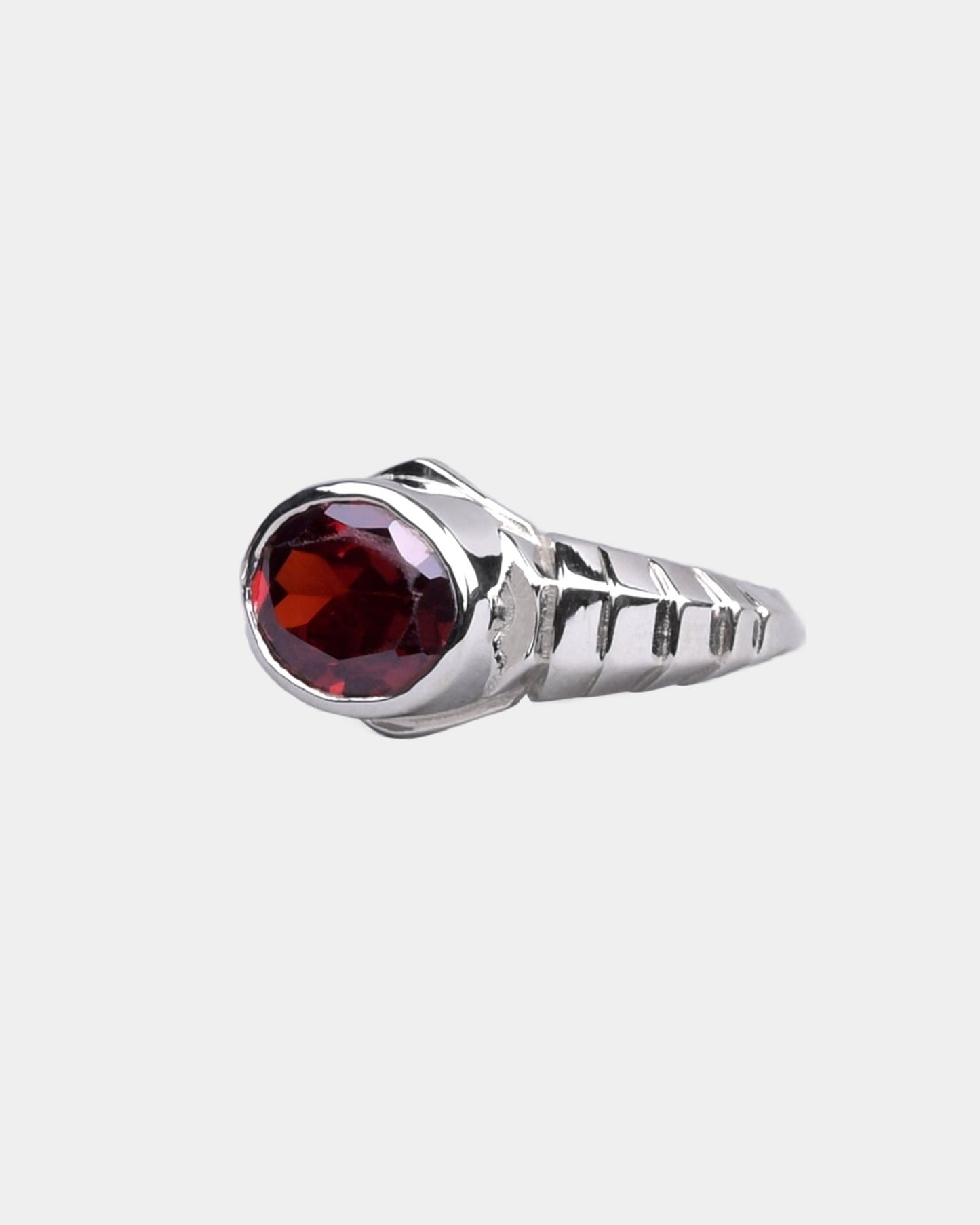 Red Stone Dragon Ring